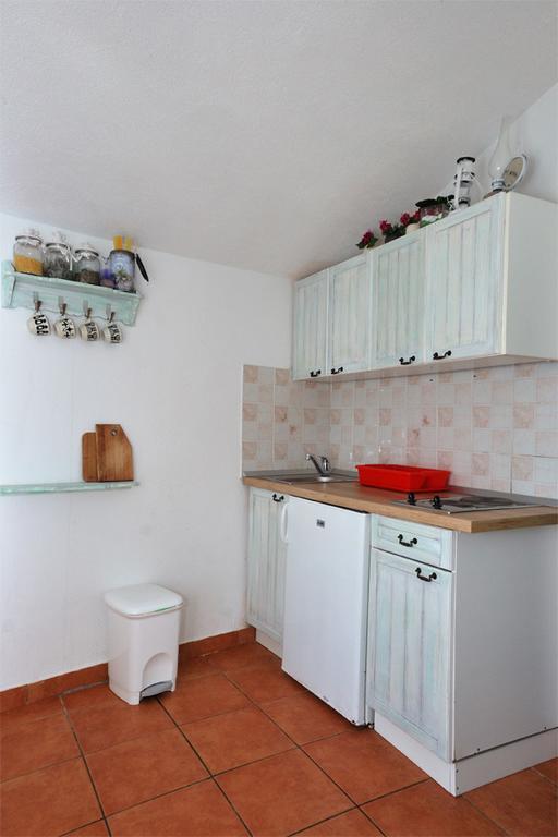Apartments Ivica Mateljak Брист Номер фото